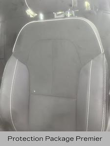 Used 2023 Volvo C40 Recharge - photo 1