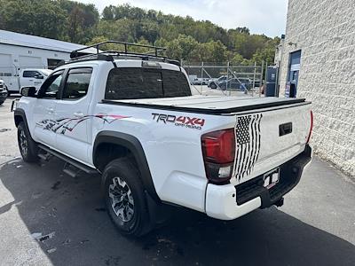 2018 Toyota Tacoma Double Cab 4x4 Pickup for sale #2683B - photo 2