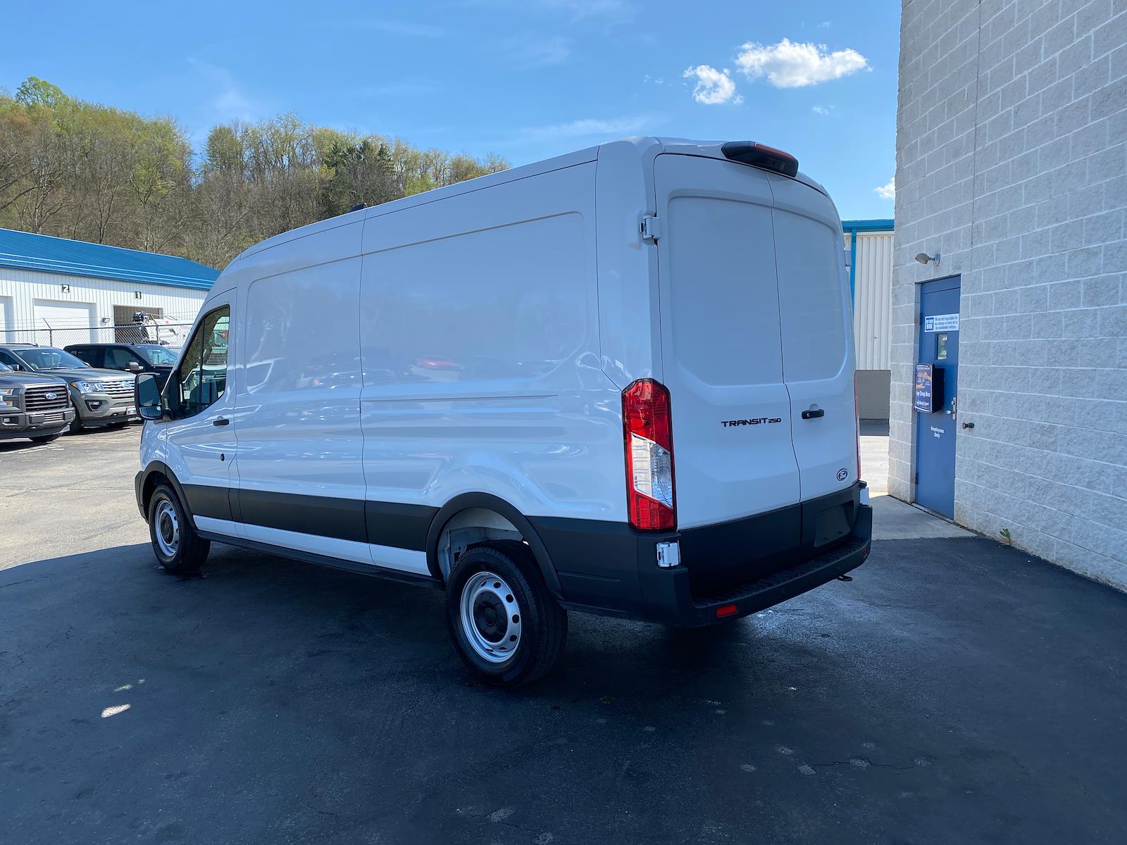 New 2026 Ford Transit 250 - photo 5