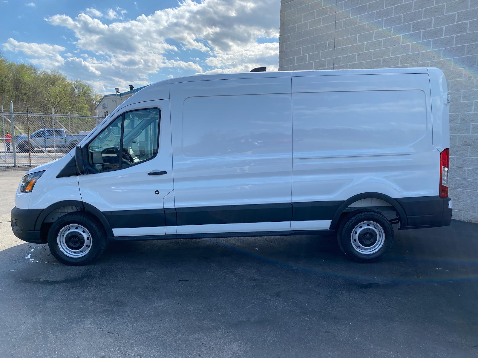 New 2026 Ford Transit 150 - photo 7