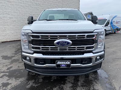 New 2025 Ford F-550 - photo 1