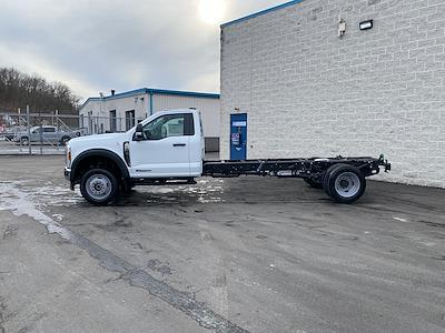 New 2025 Ford F-550 - photo 1