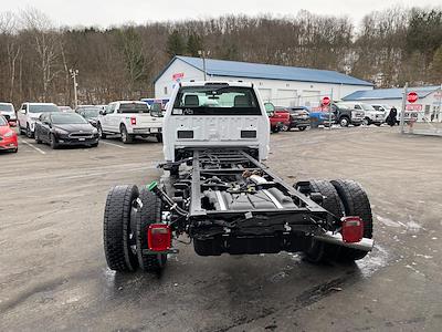 New 2025 Ford F-550 - photo 1