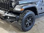 2021 Jeep Gladiator Crew Cab 4WD Pickup for sale #L607662B - photo 8