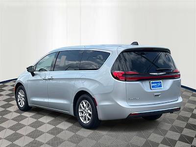 2024 Chrysler Pacifica FWD Minivan for sale #R133071A - photo 2