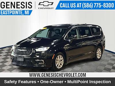 2023 Chrysler Pacifica FWD Minivan for sale #R628232A - photo 1