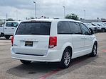 Used 2015 Dodge Grand Caravan SXT Minivan for sale #R691576 - photo 2