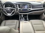 Used 2015 Toyota Highlander XLE SUV for sale #S041538 - photo 19
