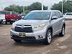 Used 2015 Toyota Highlander XLE SUV for sale #S041538 - photo 3