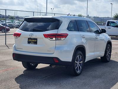 2017 Toyota Highlander FWD SUV for sale #S517727 - photo 2