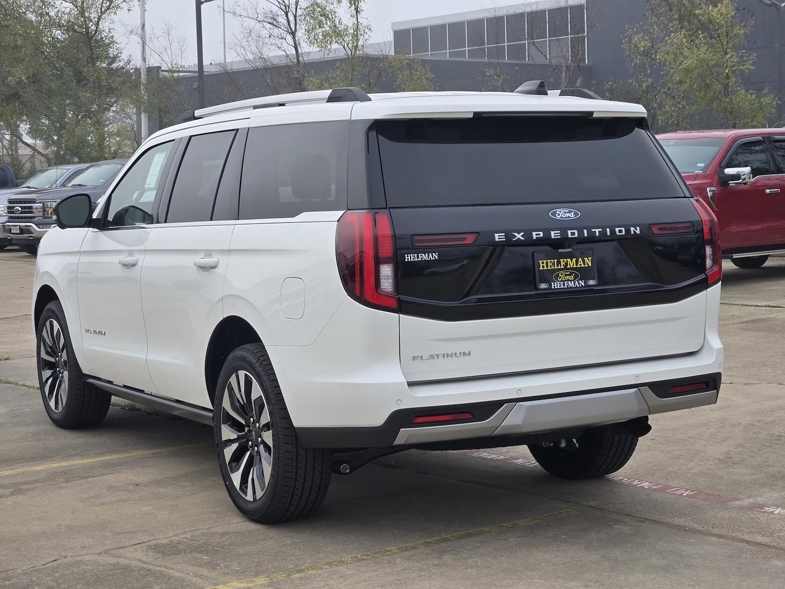 New 2025 Ford Expedition - photo 6