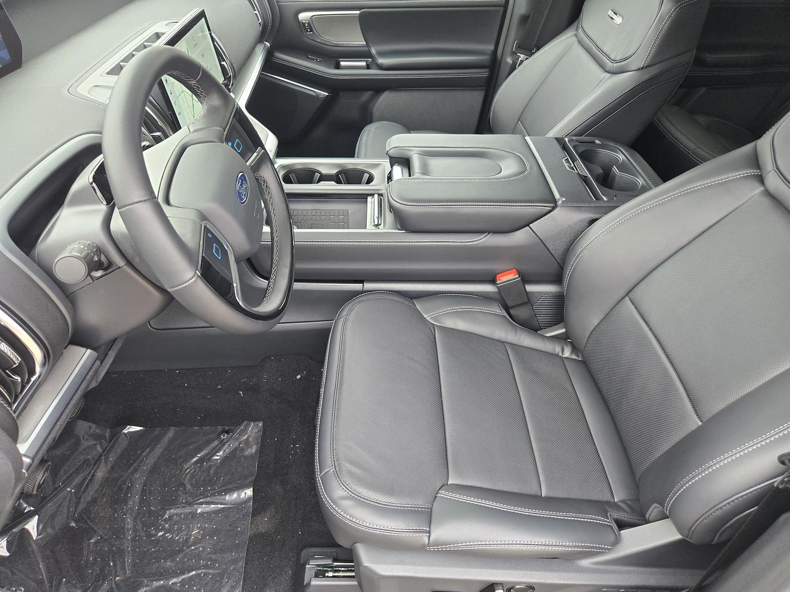 New 2025 Ford Expedition - photo 11