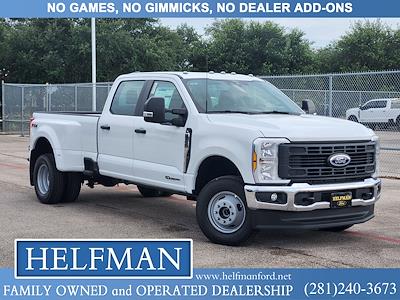 New 2025 Ford F-350 Crew Cab 4WD DRW Pickup for sale #SED79354 - photo 1