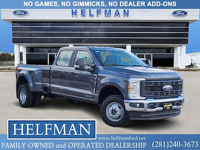 New 2025 Ford F-350 Crew Cab 4WD DRW Pickup for sale #SED80027 - photo 1