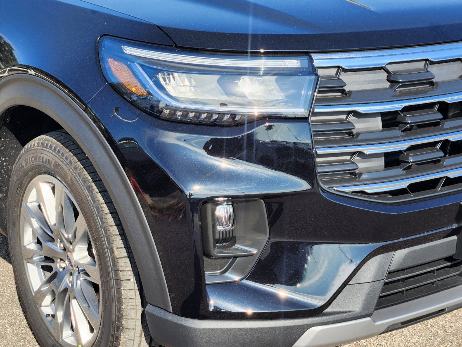 New 2025 Ford Explorer - photo 9