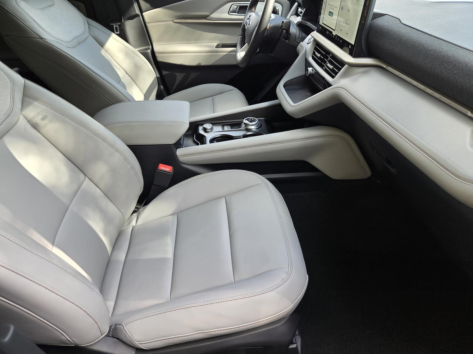 New 2026 Ford Explorer - photo 11