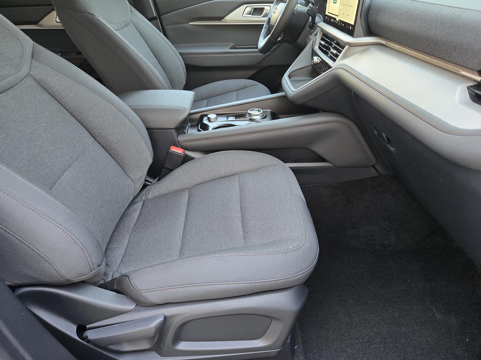 New 2026 Ford Explorer - photo 11
