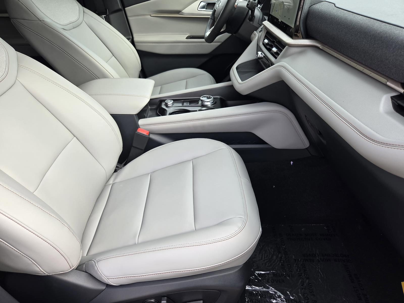 New 2026 Ford Explorer - photo 12