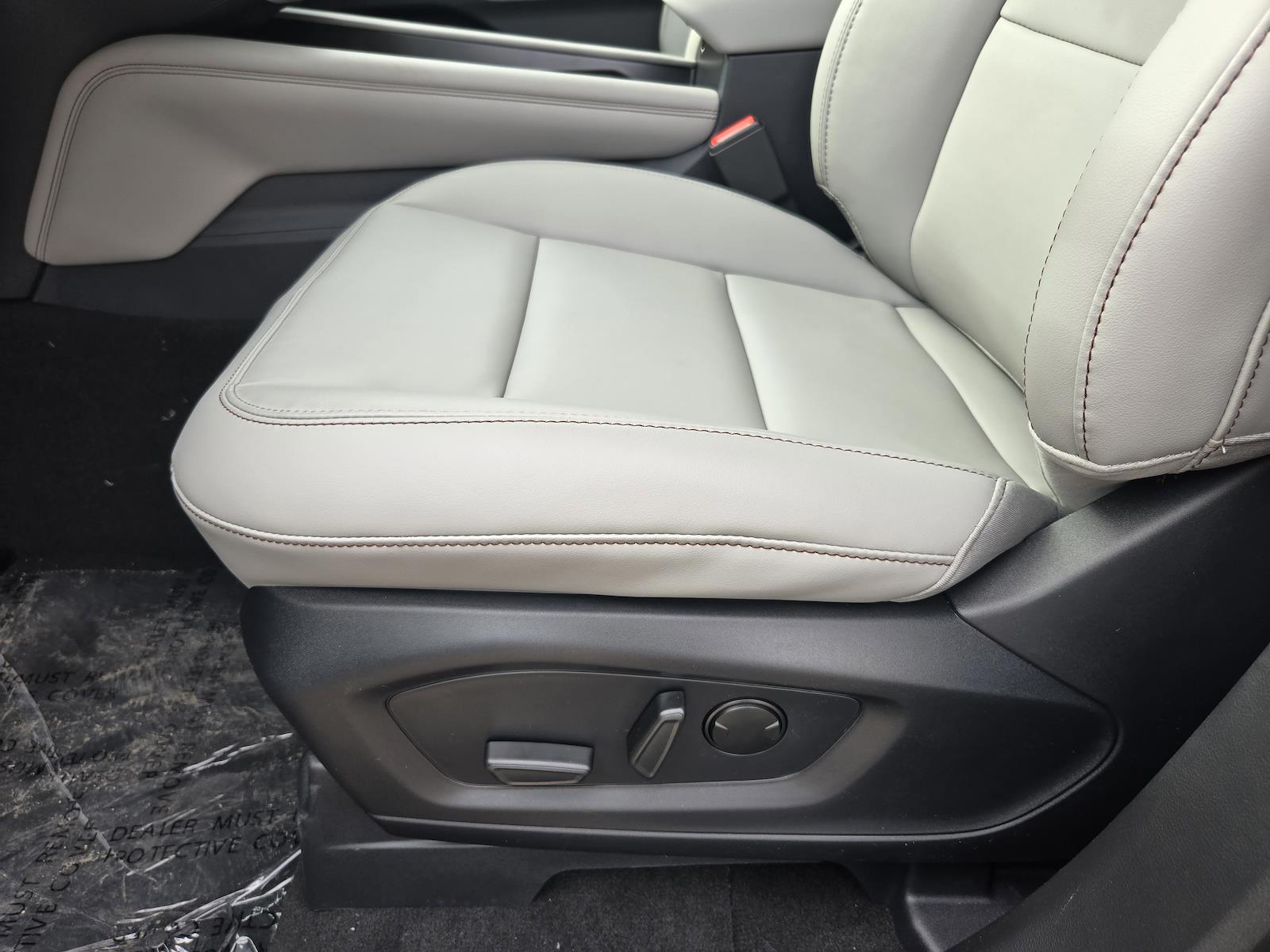 New 2026 Ford Explorer - photo 20