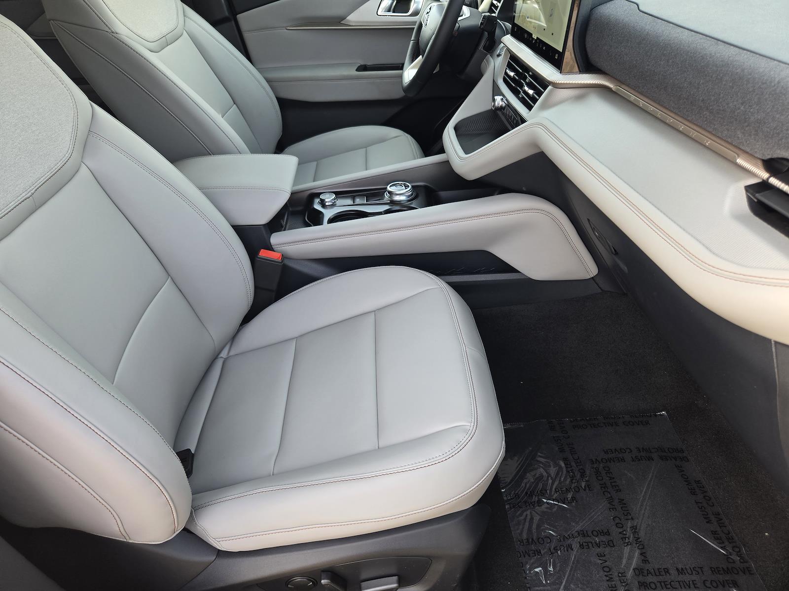 New 2026 Ford Explorer - photo 12