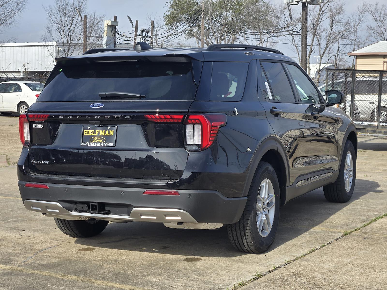 New 2026 Ford Explorer - photo 2