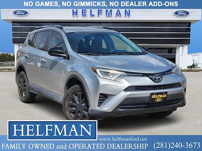 2017 Toyota RAV4 FWD SUV for sale #W370339 - photo 1