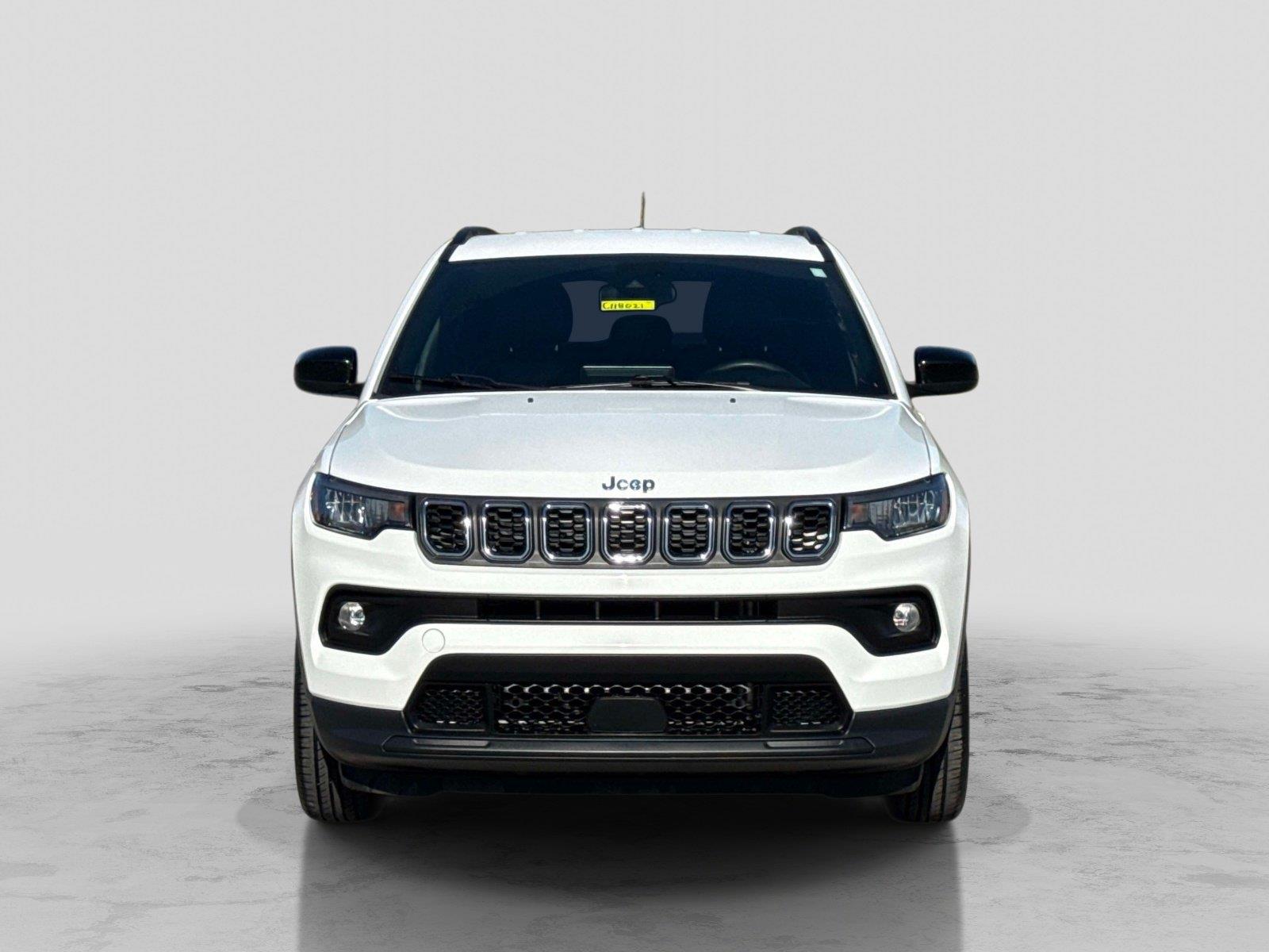 Used 2024 Jeep Compass - photo 2