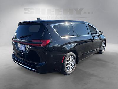 2024 Chrysler Pacifica FWD Minivan for sale #N10512R - photo 2