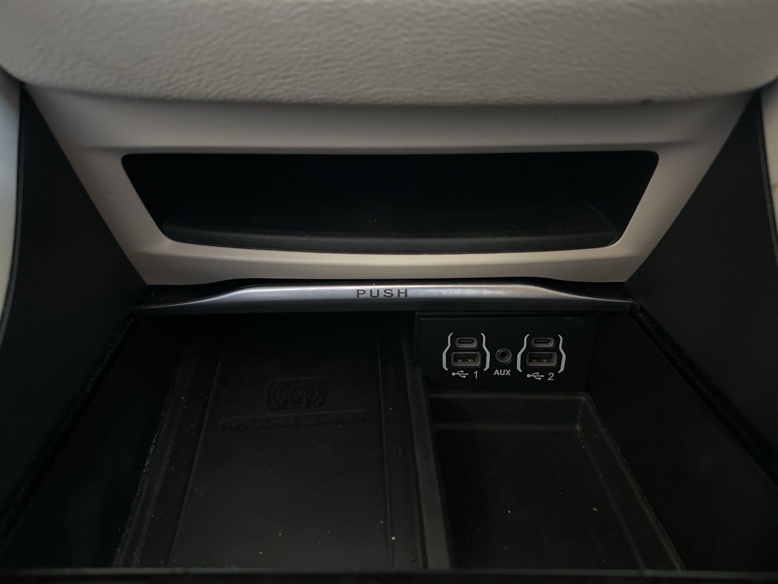 Used 2023 Chrysler Pacifica - photo 20