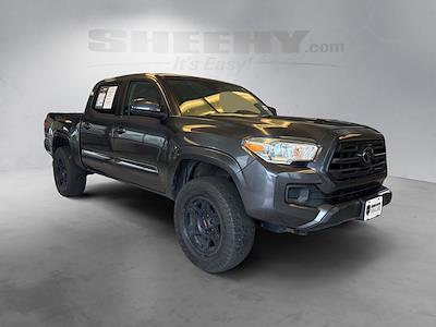 Used 2019 Toyota Tacoma - photo 1