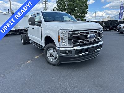 2025 Ford F-350 Crew Cab DRW 4x4 Cab Chassis for sale #ND02085 - photo 1