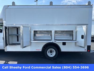 New 2025 Ford E-450 - photo 1