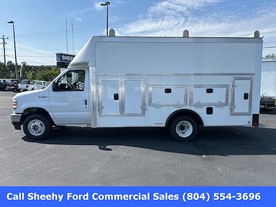 New 2025 Ford E-450 - photo 1