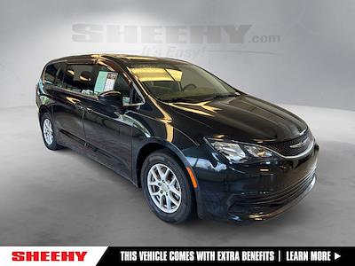 2017 Chrysler Pacifica FWD Minivan for sale #ND36882G - photo 1