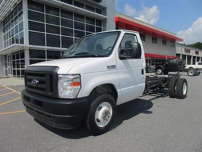 2024 Ford E-450 RWD Cutaway