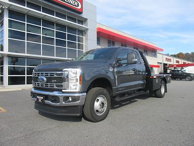 2026 Ford F-350 Super Cab DRW 4x4 Flatbed Truck for sale #342899 - photo 1