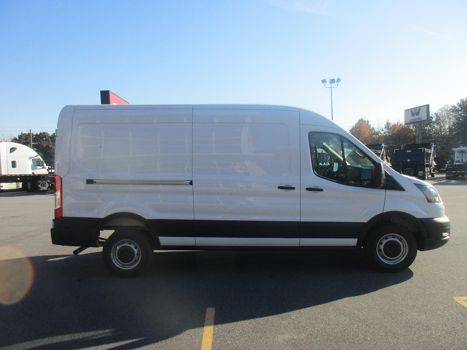 New 2026 Ford Transit 250 - photo 7