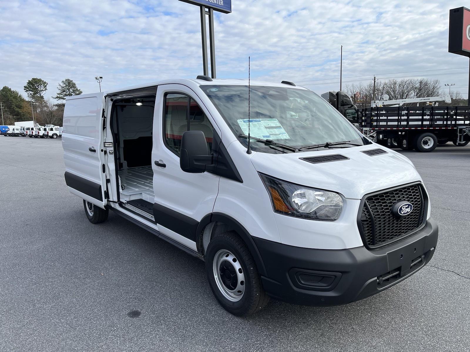 New 2026 Ford Transit 150 - photo 8