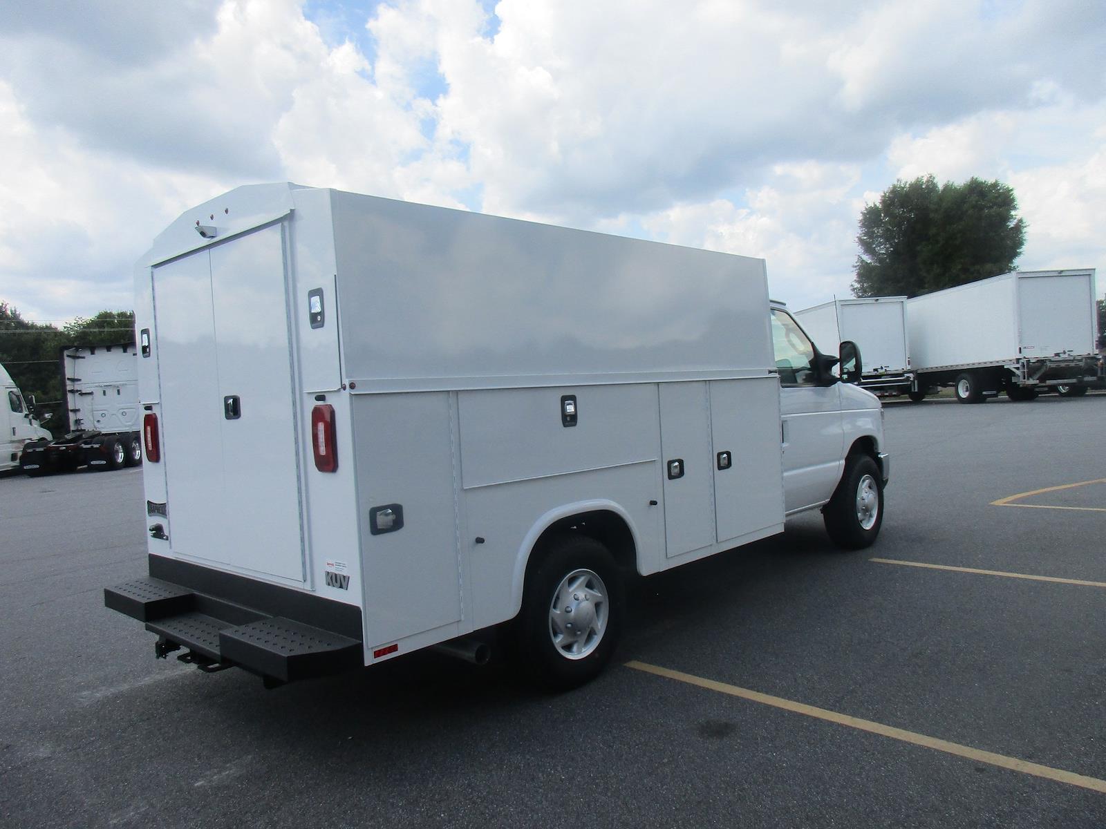 New 2026 Ford E-350 - photo 2