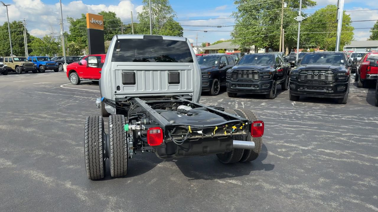 New 2026 Ram 4500 - photo 8