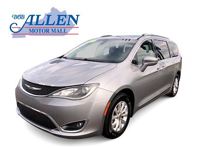 Used 2018 Chrysler Pacifica Touring L Minivan for sale #CP1601A - photo 1
