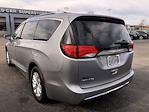 Used 2018 Chrysler Pacifica Touring L Minivan for sale #CP1601A - photo 2