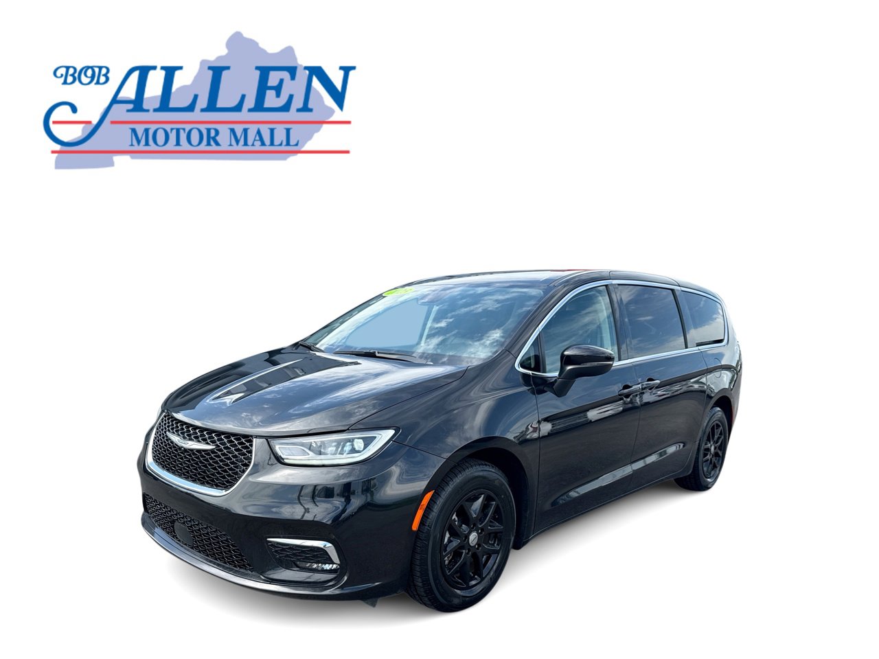 Used 2023 Chrysler Pacifica - photo 1