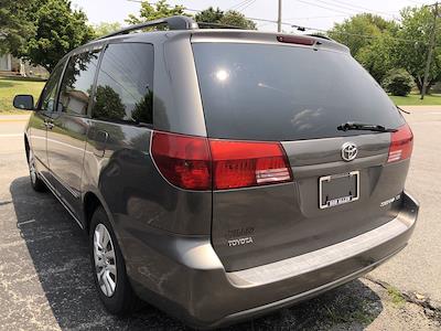 2005 Toyota Sienna FWD Minivan for sale #M25349D - photo 2