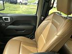 2020 Jeep Gladiator Crew Cab 4WD Pickup for sale #M25472A - photo 23