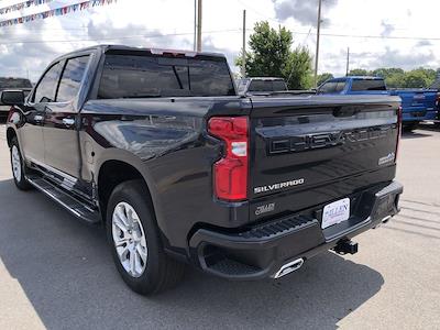 2022 Chevrolet Silverado 1500 Crew Cab 4WD Pickup for sale #M25657A - photo 2