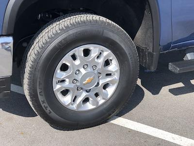 Used 2025 Chevrolet Silverado 2500 - photo 1