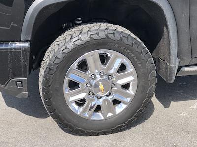 Used 2024 Chevrolet Silverado 2500 - photo 1