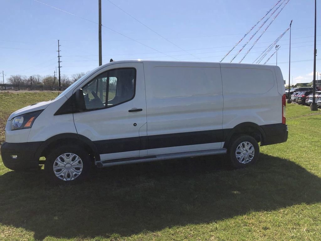 Used 2024 Ford Transit 250 - photo 7