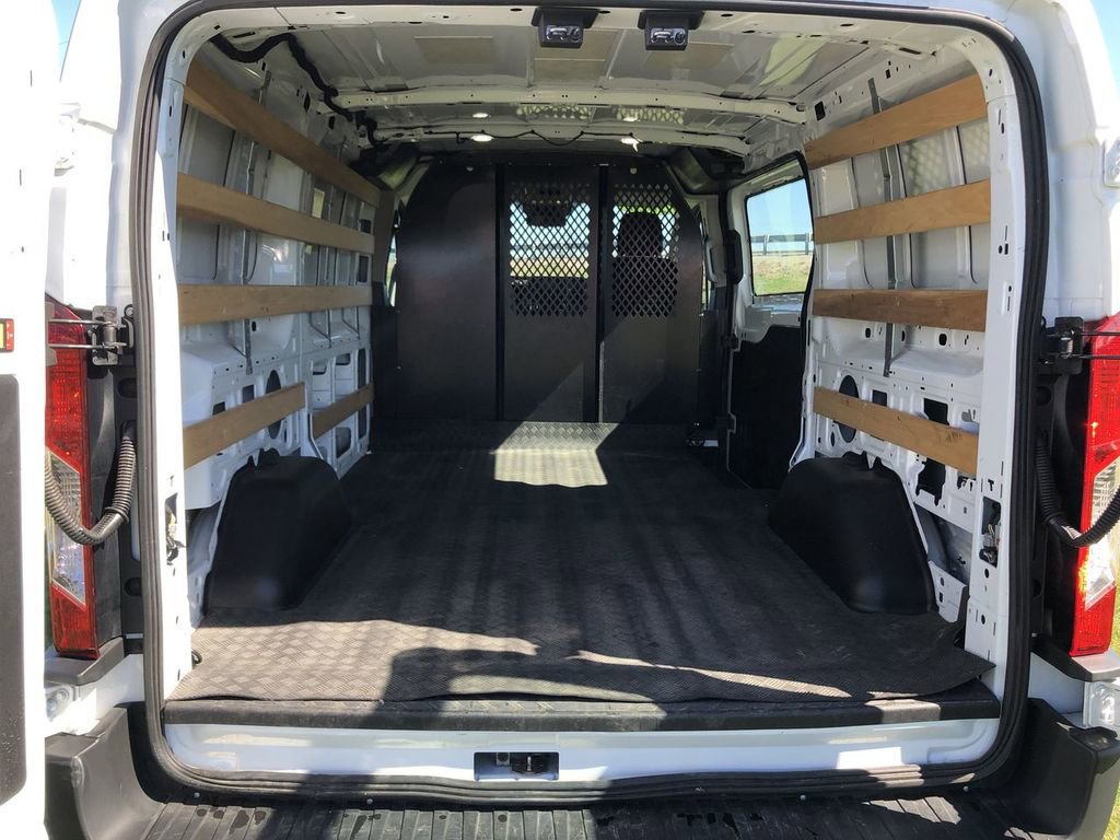 Used 2024 Ford Transit 250 - photo 2
